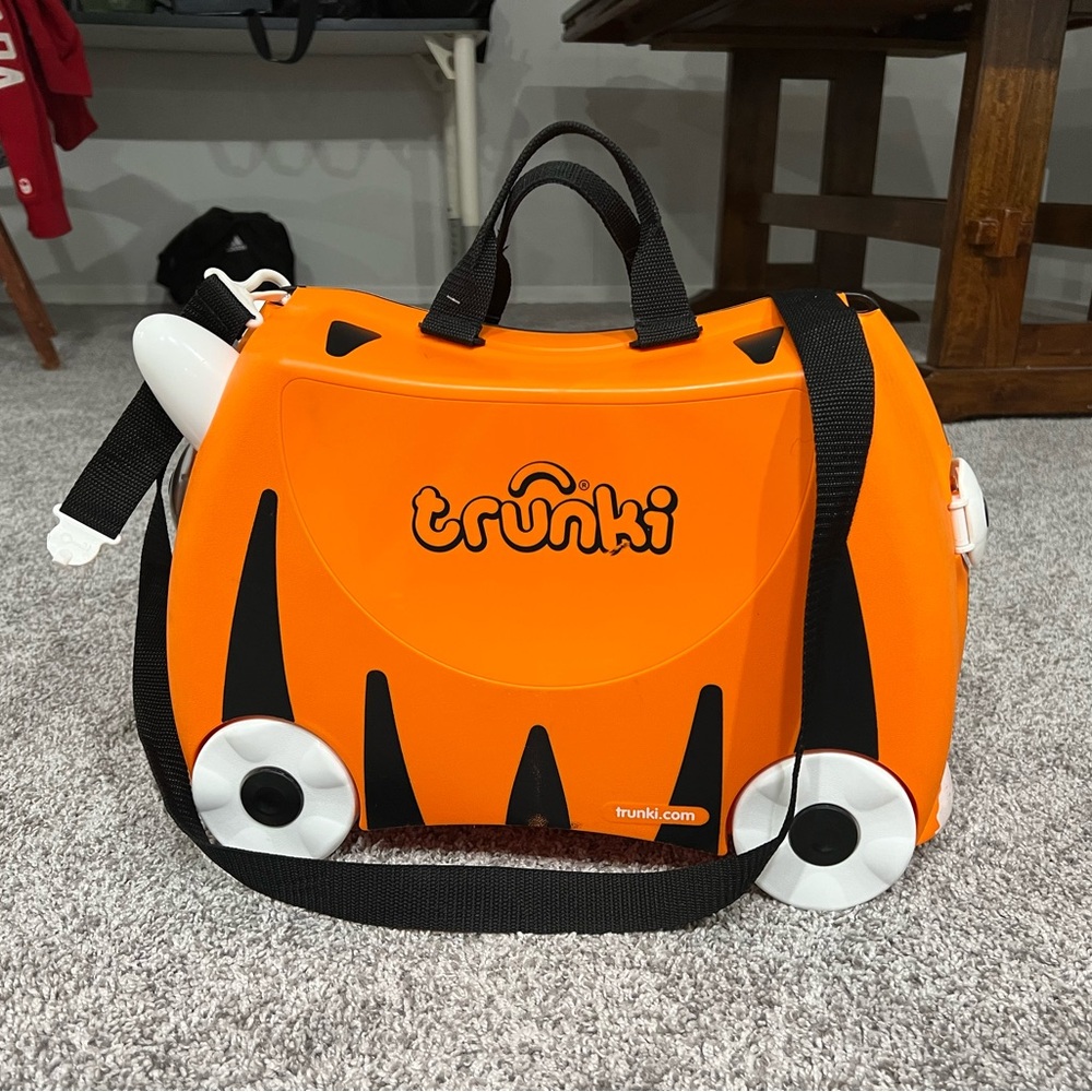 Orange Kids Ride-On Suitcase